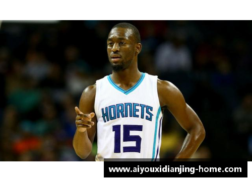 NBA黄蜂队史最强阵容，莫宁携库里老爹首发，肯巴沃克仅替补